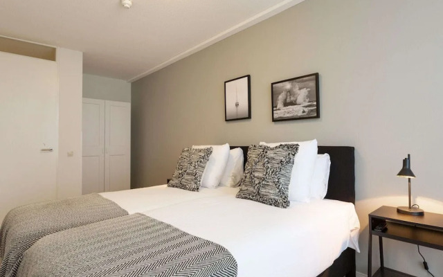 Sea-view Apartment in Den Haag near Beach