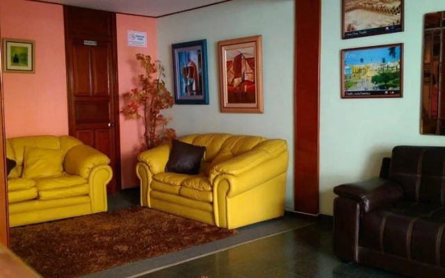 Hostal Loanka