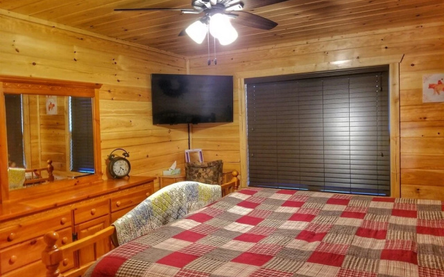Streamside Hideaway- Copperhill TN