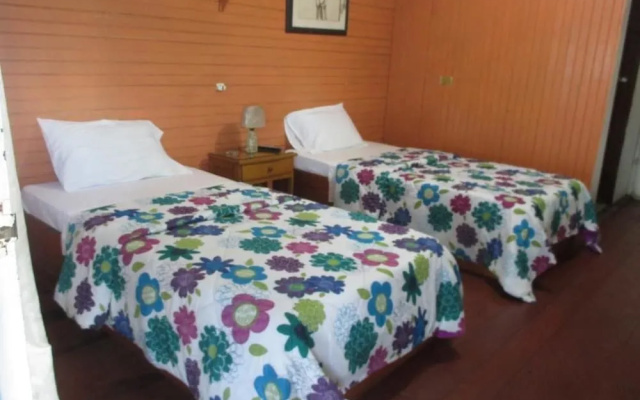 Hotel Flemming Tree