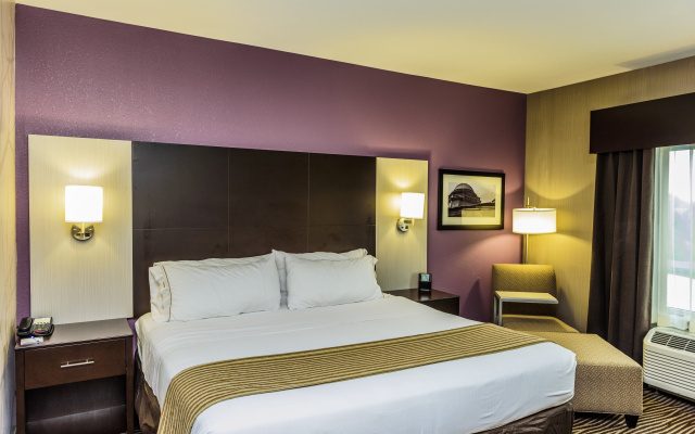 Holiday Inn Express Cheektowaga North East by IHG