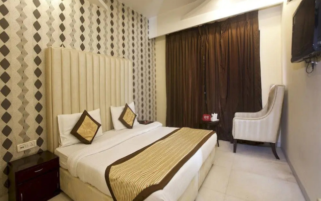 Capital O 312 Hotel Aster Inn