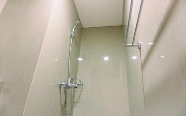 Well Furnished And Elegant 1Br At Bintaro Embarcadero Apartment