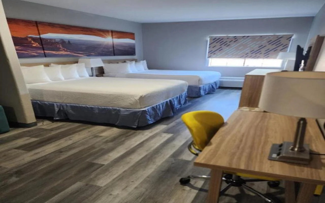 Days Inn & Suites By Wyndham Tucson/Marana