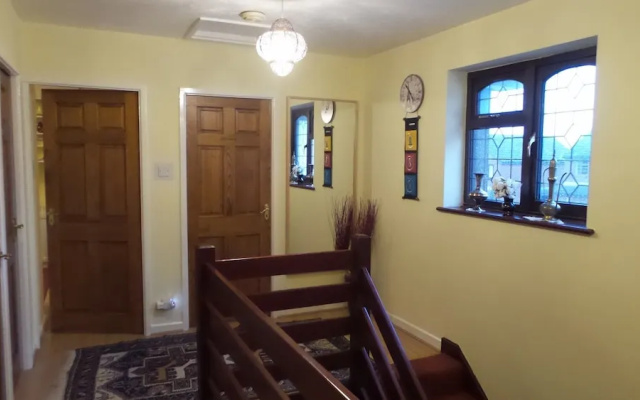 The Cedars House B&B