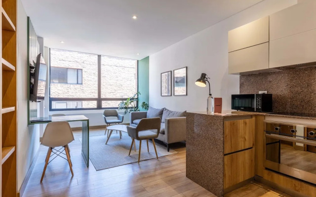 w Stunning 1BR in Chico