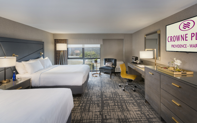 Crowne Plaza Providence-Warwick Airport by IHG