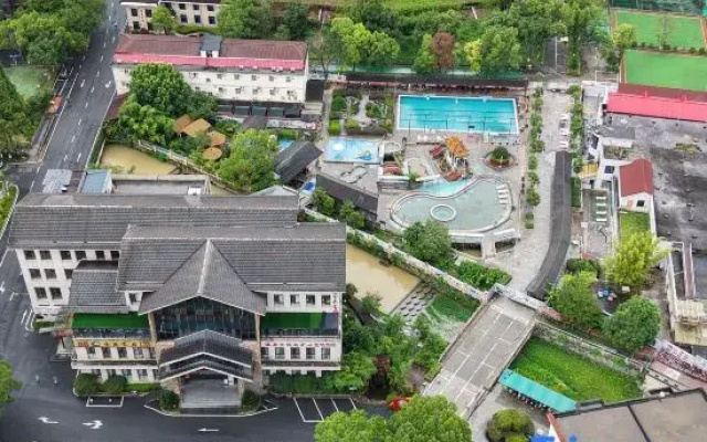 Jiangxi Mine Spa Hotel
