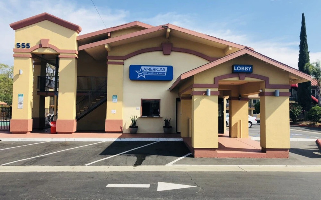 Americas Best Value Inn & Suites Escondido