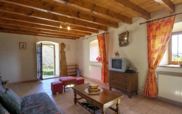 Gîte Burdignes, 4 Pièces, 6 Personnes - Fr-1-496-96