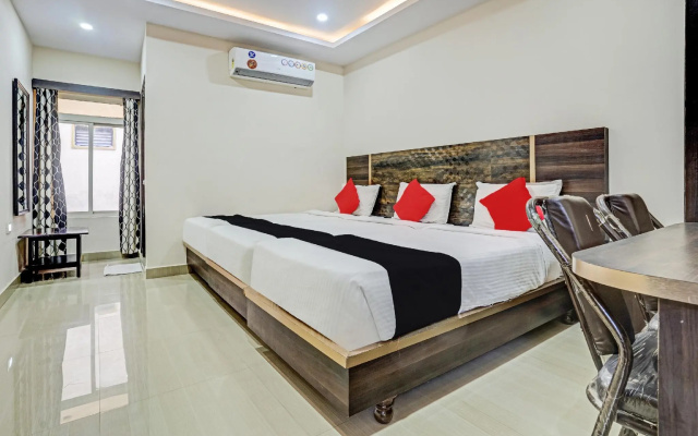CAPITAL O75502 Hotel Asian International