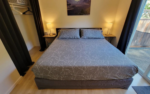 Hood River Suites Apartment Hotel