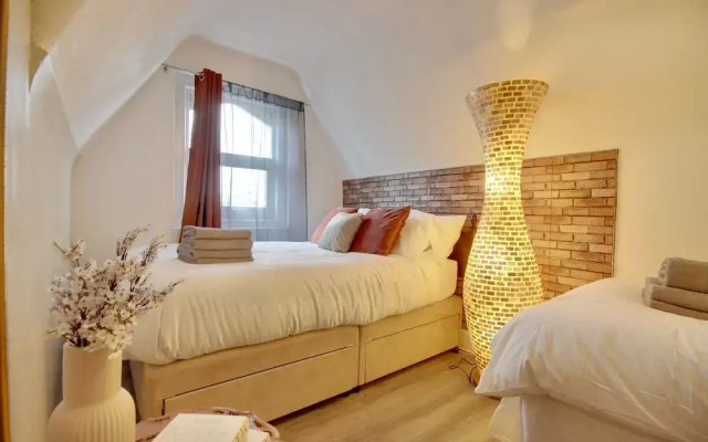 Loft on the Common- Near Southsea Beach