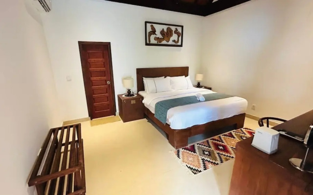 Atholhu Residence
