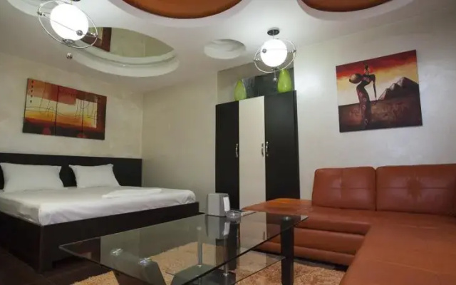 XY Hotel