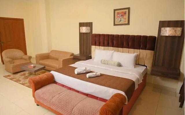 Euro Heights Hotel Gujrat
