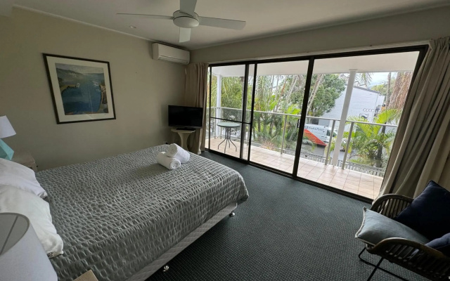 Le Court Villas