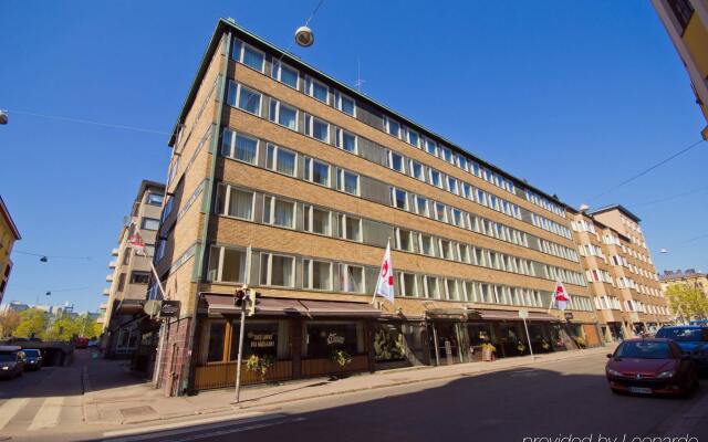 Отель Original Sokos Hotel Albert Финляндия, Хельсинки - 9 отзывов об отеле, цены и фото номеров - забронировать отель Original Sokos Hotel Albert онлайн вид на фасад
