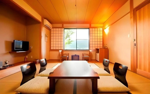 Yufuin Onsen Hotel Poppoan