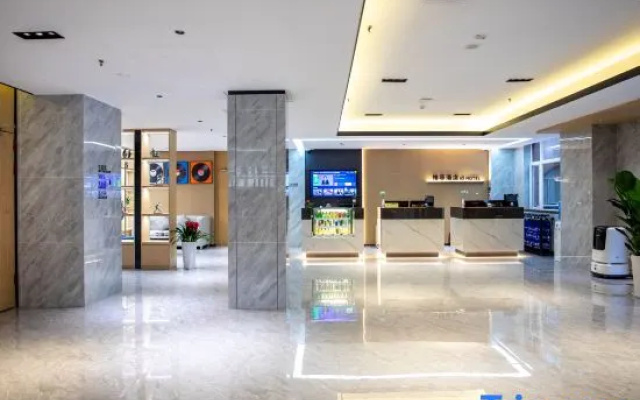 VX Hotel