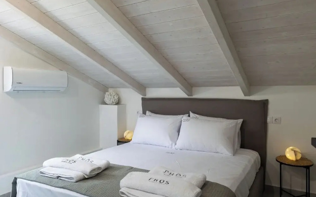 Phos Maisonettes Nikiana