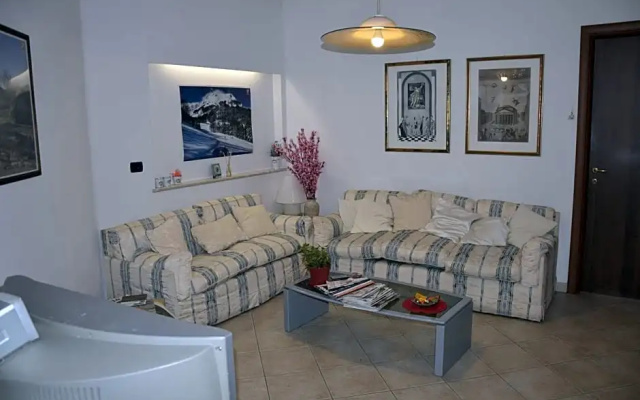 Villa Almelia