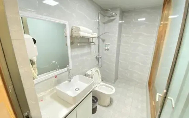 OYO Yijia Hotel (Chengdu Shudu Wanda Plaza)