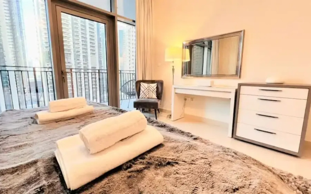 Luxurious Downtown Apt. with stunning views