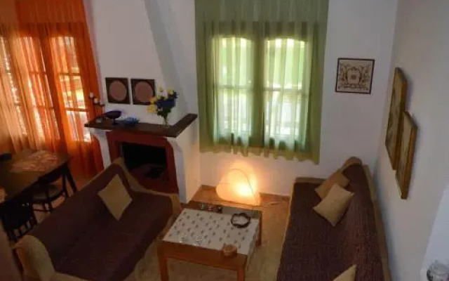Aparthotel 4 stars Kalyves Polygyrou