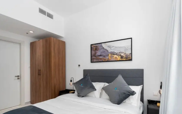 Modern Studio in Oasis -607