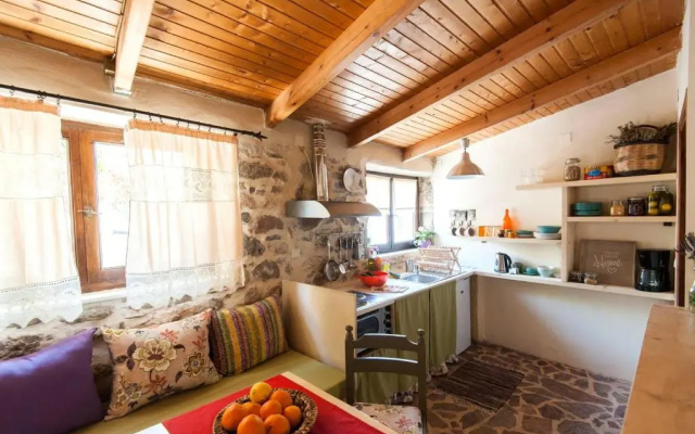 Orgon Farm Village Houses