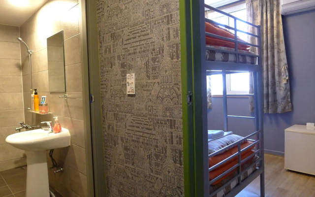 The House Hostel Sokcho