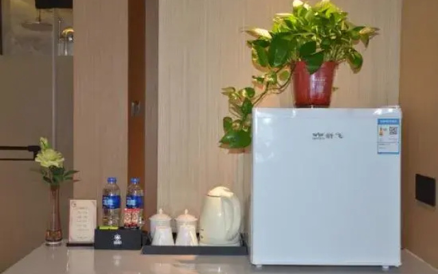 Weishi Jinxiu Hotel