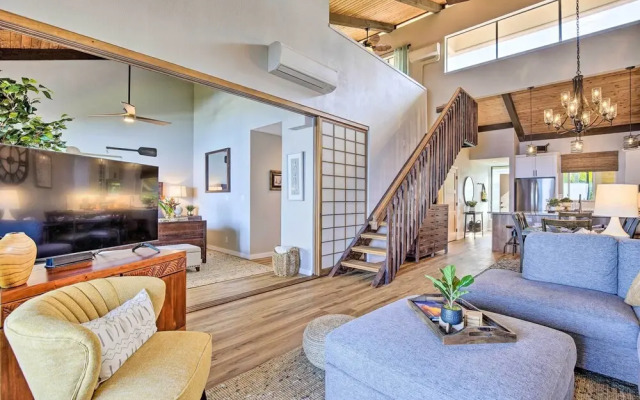 Airy Oceanfront Kailua-kona Gem w/ Community Pool