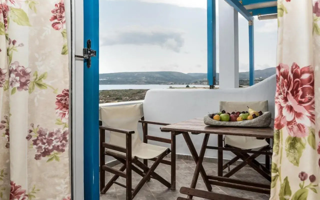 Anemoi Apartments & Studios