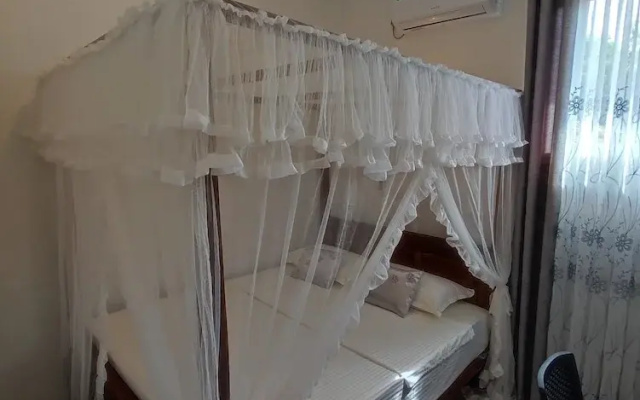 Flower shade villa