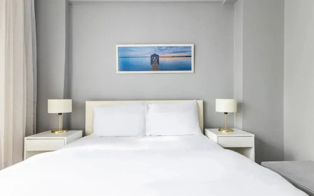 Modern Stylish Cozy Flat in the Heart of Kadikoy