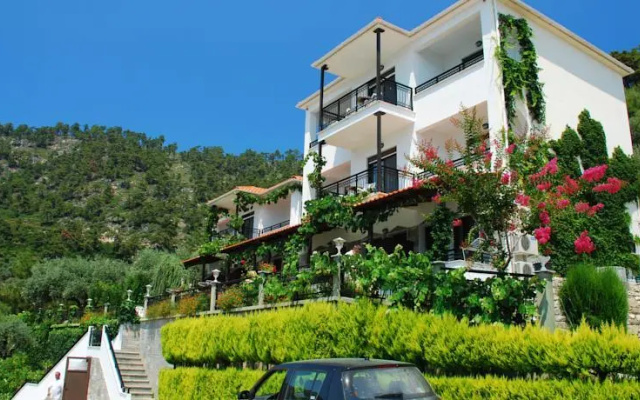 Blue Bay Hotel