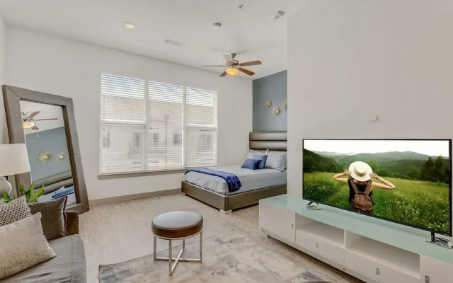 7th Avenue Condos by Barsala