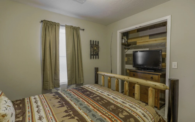Vinyards 2954 Unit 6 3 Bedroom Condo