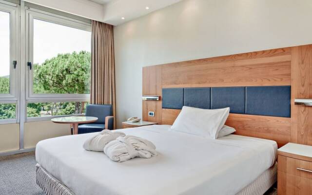 Отель Italiana Hotels Florence Италия, Флоренция - 4 отзыва об отеле, цены и фото номеров - забронировать отель Italiana Hotels Florence онлайн комната для гостей