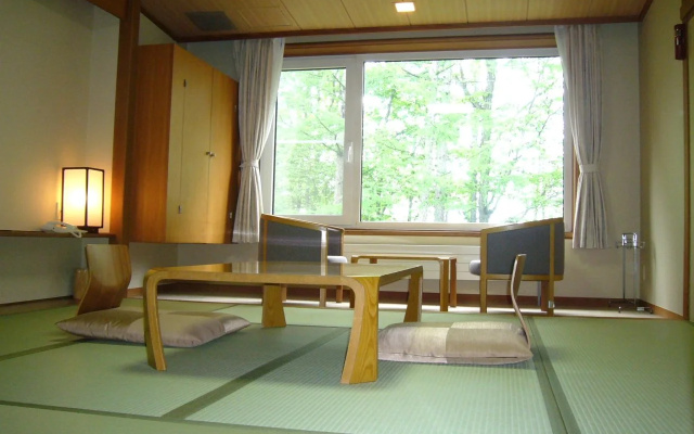 Kusatsu Green Park Palace