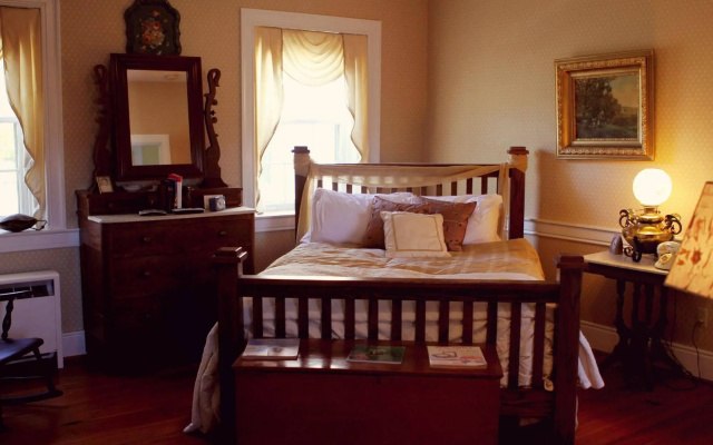 Cave Hill Farm Bed & Breakfast