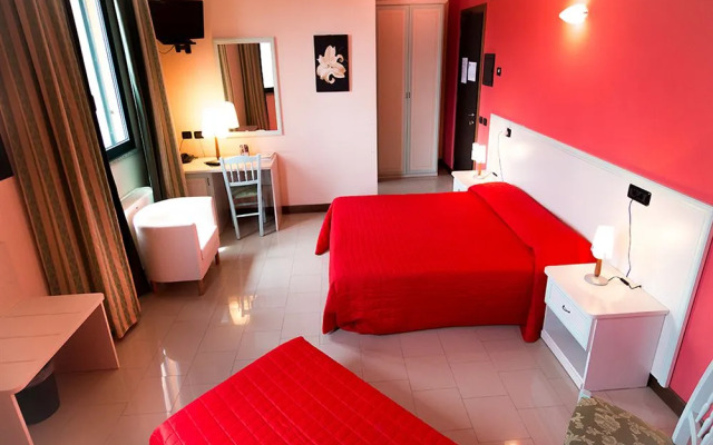Eden Hotel