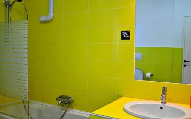 Your Rhome B&B