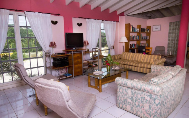 La Pura Vista Resort