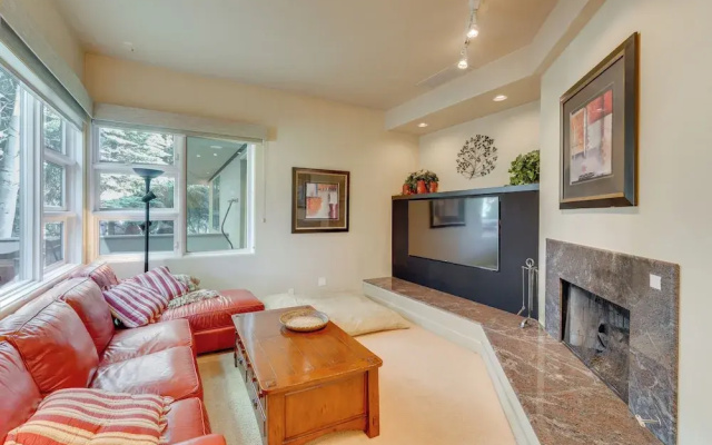 Expansive Sun Valley Home Close to Slopes!