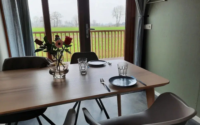 Lodge by Dutch Meadows With Scenic Veranda
