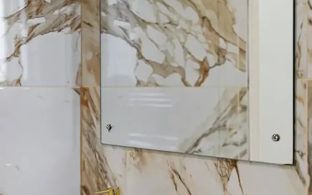 Avari Apartments - Princeton Collection