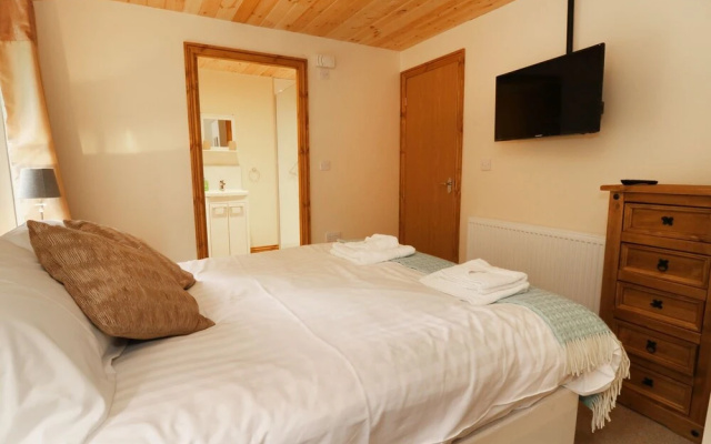 Middlesex Lodge